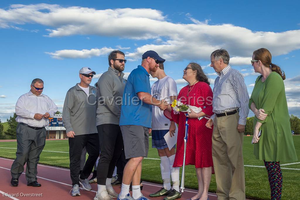 BoysSoccerSeniorsvsByrnes 25.jpg